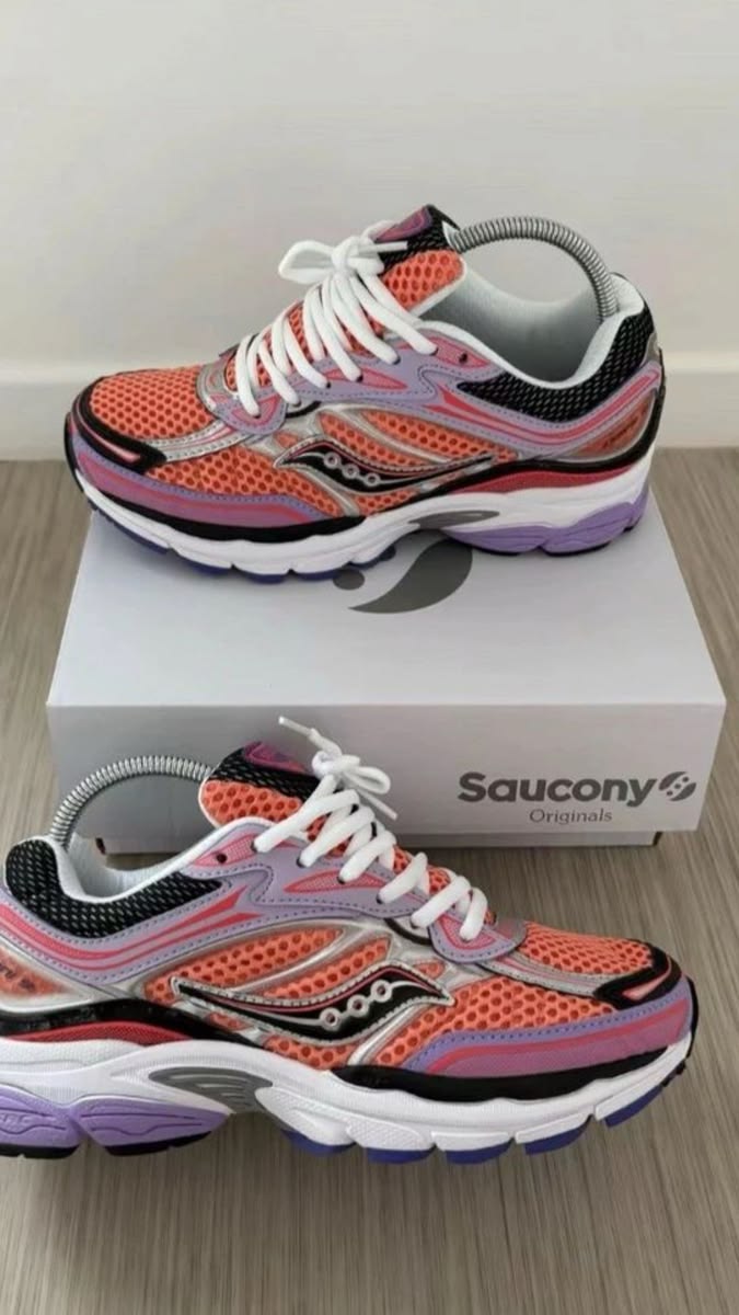 Saucony
