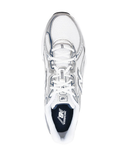 NEW BALANCE WHITE & NAVY
