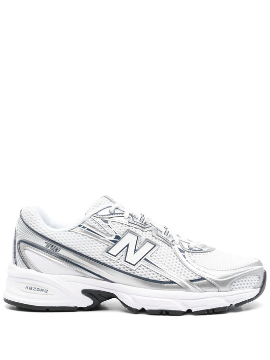 New Balance 740 White Navy - sneaker chunky blanche et marine vue profil