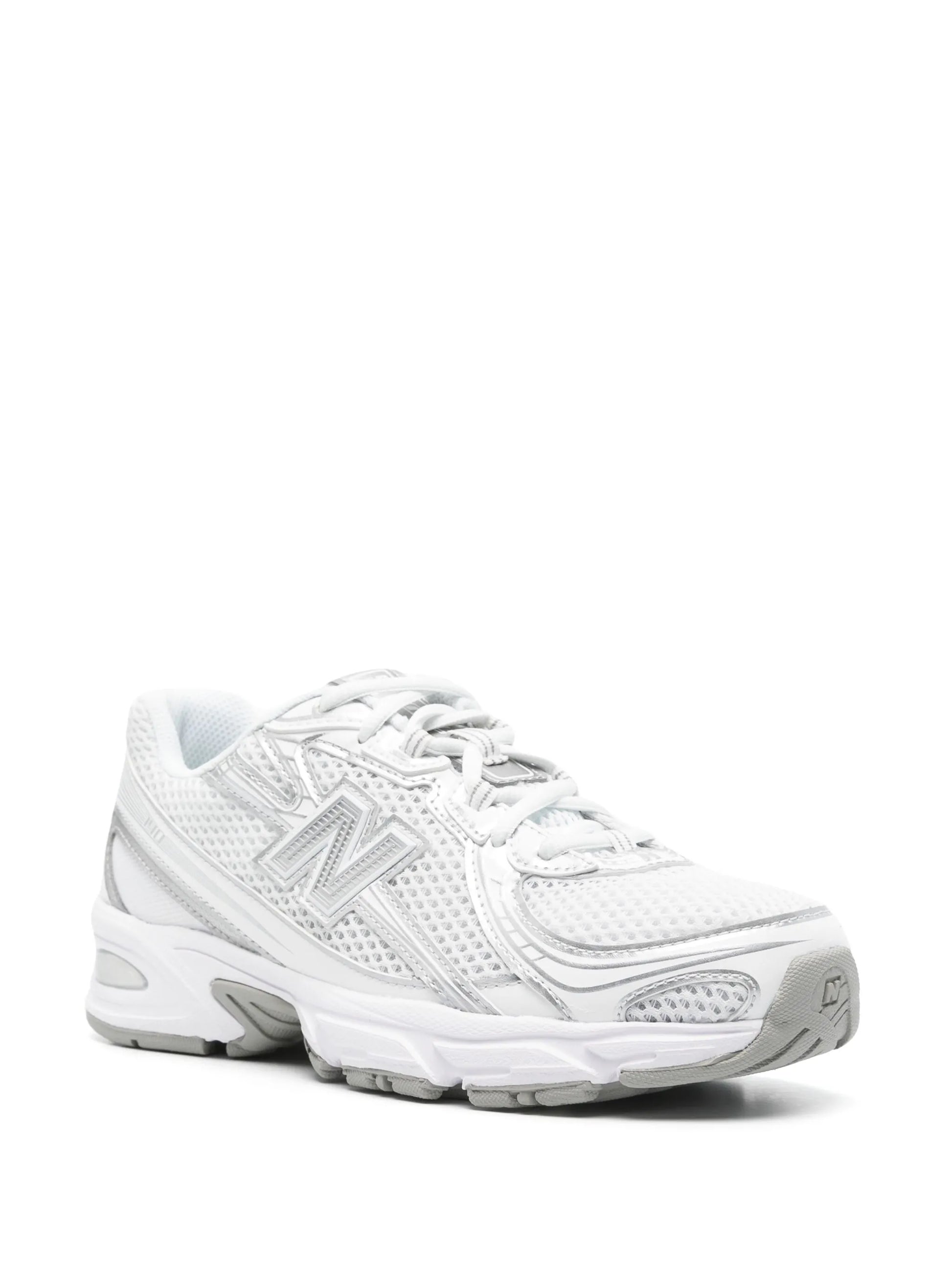 New Balance 740 Blanche - sneaker chunky all white vue de face