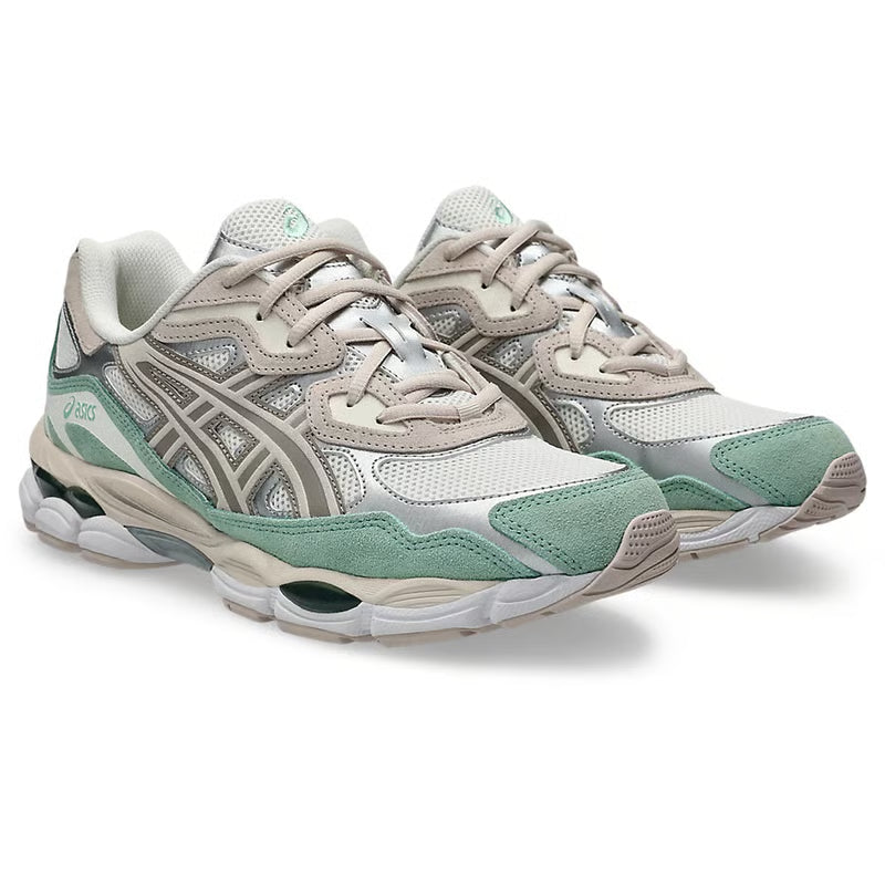 Asics Gel-NYC Beige Green - sneaker beige et verte vue de face